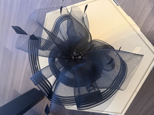 Black fascinator hairband - a,