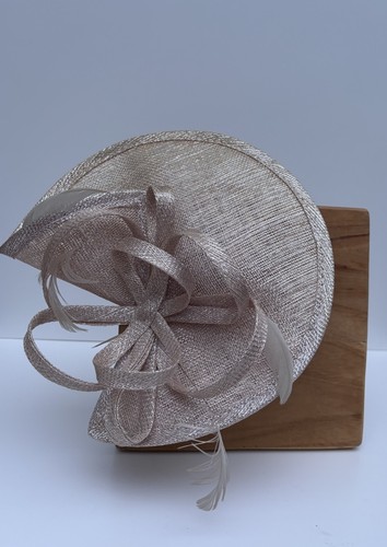 Fascinator wedding gold mother - wedding,