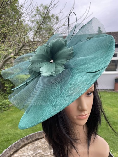 Forest green wedding ascot - green,